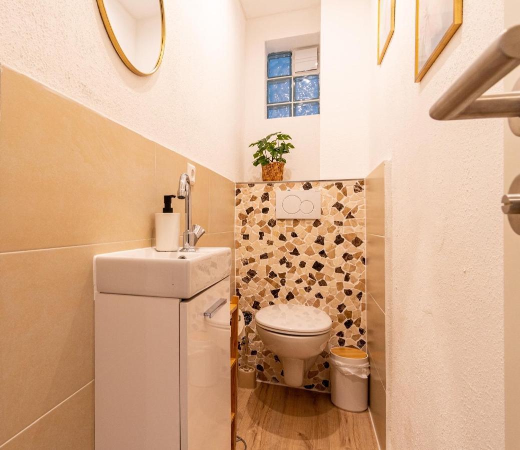 Relax-apartment - Sauna & Spacious, Garage, 105 M2 Apartment