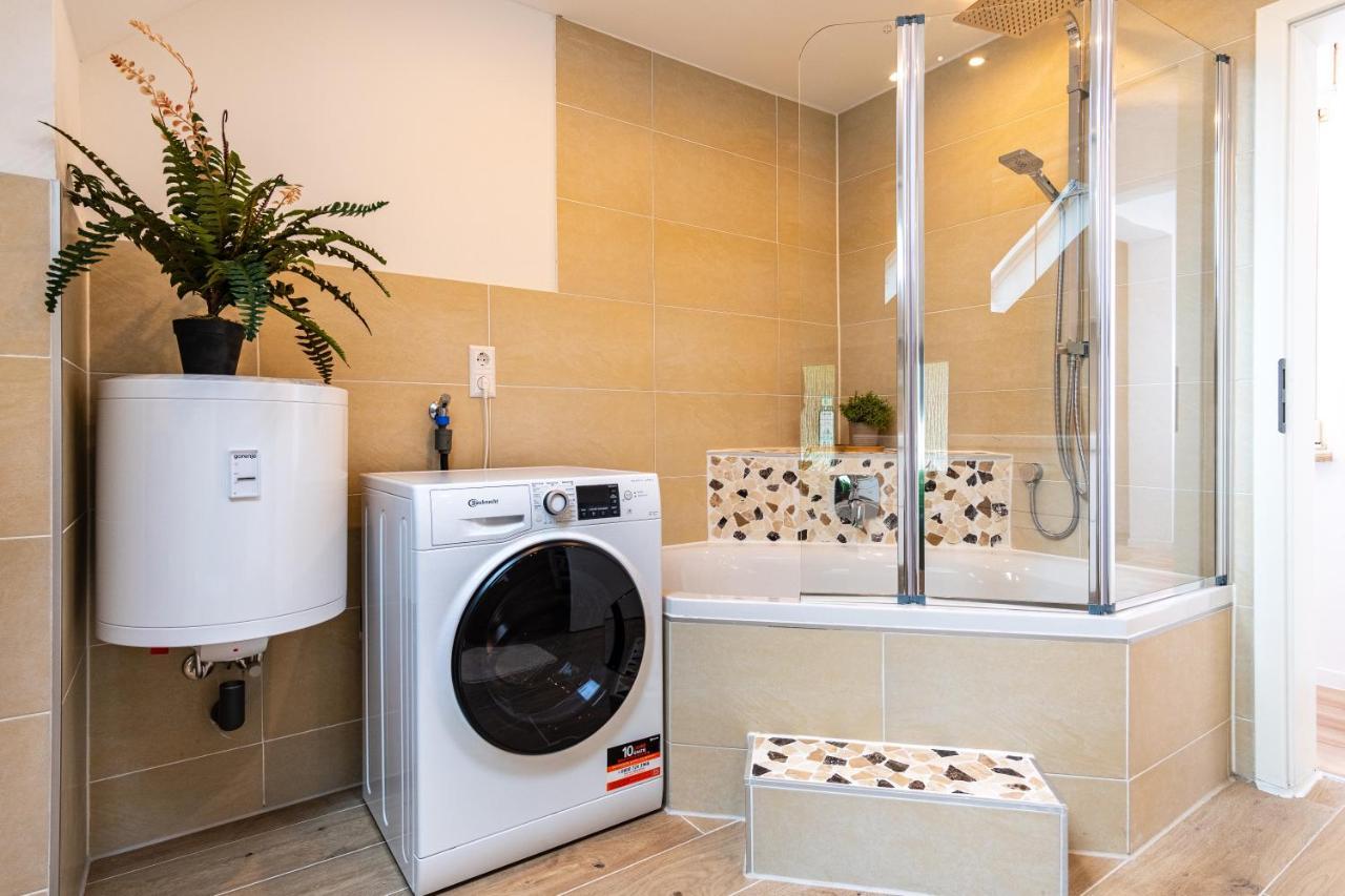 Relax-apartment - Sauna & Spacious, Garage, 105 M2